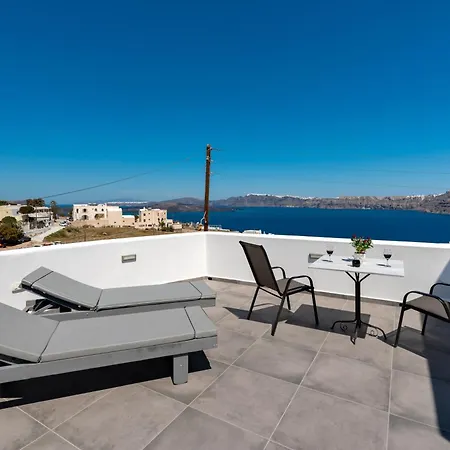 Pancratium Villas&suites Bed & Breakfast 3*