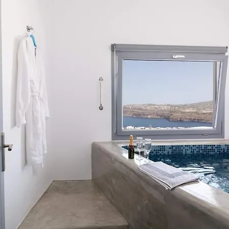 Pancratium & Bed & Breakfast 3*